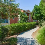 Aparthotel Lagrange Le Domaine Des Grands Pins 2*
