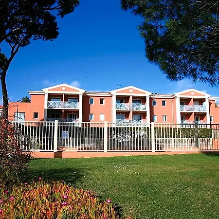 Apartmanhotel Lagrange Le Domaine Des Grands Pins Saint-Raphaël