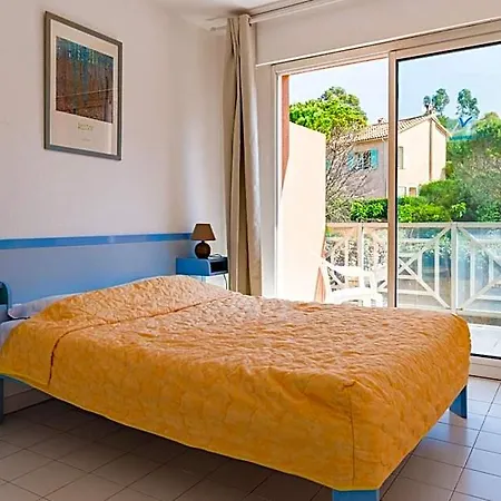 شقة فندقية Lagrange Le Domaine Des Grands Pins Saint-Raphaël